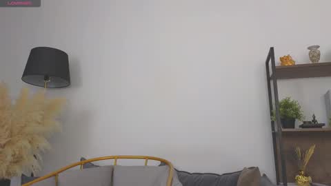 deliaeffy online show from 02/24/26, 12:25