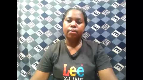 deliah712909 online show from 10/21/25, 06:03