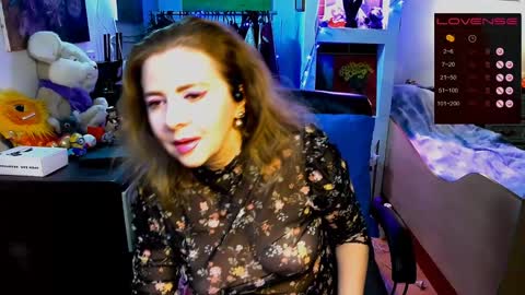 Delicacat online show from 01/28/25, 08:36