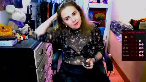 Delicacat online show from 02/02/25, 08:30