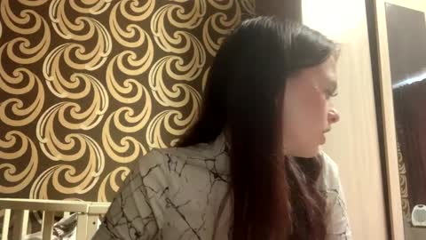 Kiki online show from 05/06/26, 05:57