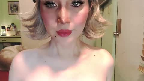 Mercedes online show from 04/13/26, 01:55