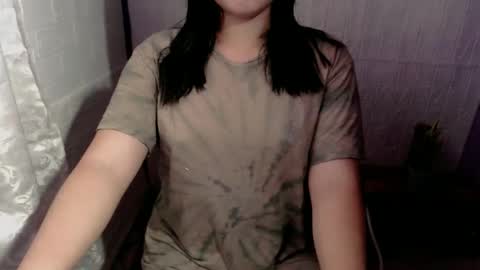 delicious_hanna17 online show from 02/23/26, 04:32