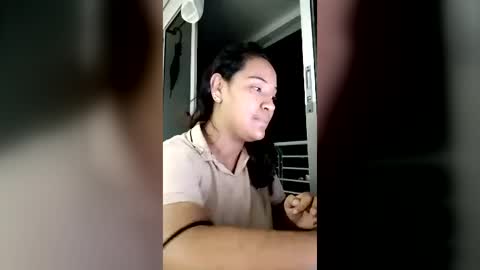 Sarah online show from 06/18/26, 04:13