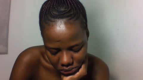 Snapshot of deliciousbabe01 chatting on 06/23/26, 02:20 EVAH online show from 06/23/26, 02:20