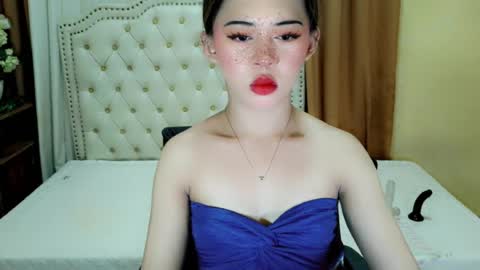 Snapshot of deliciously_sophie chatting on 07/20/26, 02:59 Sophie online show from 07/20/26, 02:59