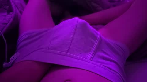 Delight  19 online show from 02/13/26, 12:28