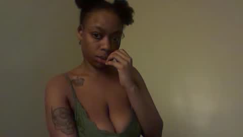 delightfuldark online show from 10/17/25, 09:56