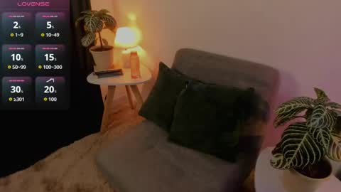 Snapshot of delilaah chatting on 06/04/26, 04:07 Delilah online show from 06/04/26, 04:07