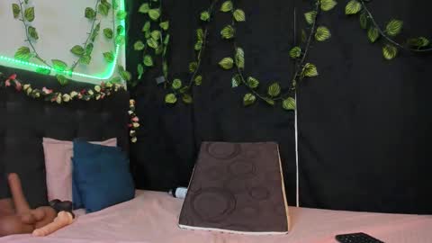 Delilah  online show from 02/07/26, 11:19