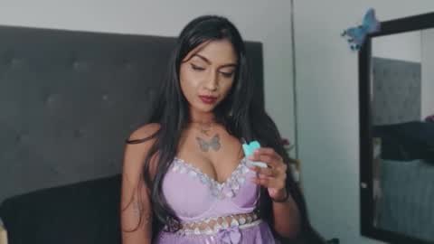 Delilah Blaze online show from 06/05/26, 04:13