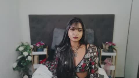 Snapshot of delilah_blazee chatting on 07/17/26, 07:52 Delilah Blaze online show from 07/17/26, 07:52