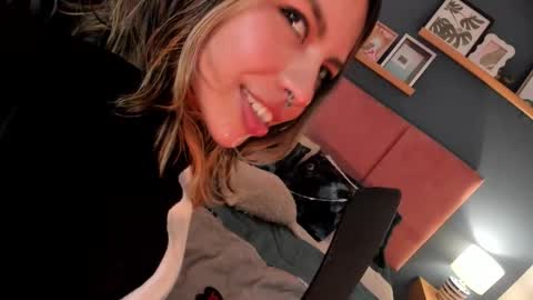 della online show from 01/10/26, 09:16