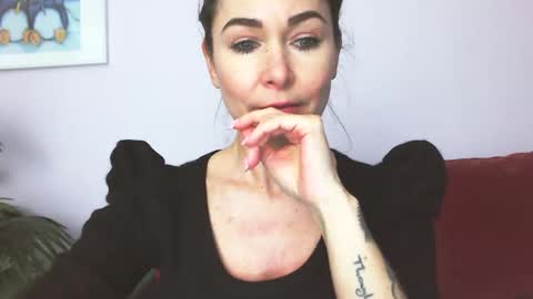 delilah_sweet online show from 12/04/25, 02:37