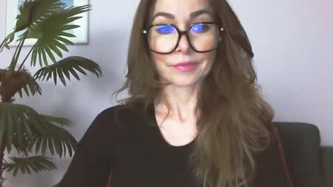 Snapshot of delilah_sweet chatting on 05/12/26, 03:20 delilah_sweet online show from 05/12/26, 03:20