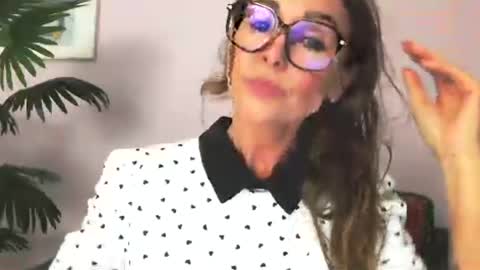 delilah_sweet online show from 07/27/26, 05:31