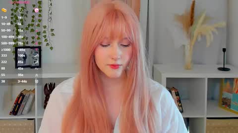 Snapshot of delilahtaylor chatting on 09/24/25, 10:02 Delilah or Laila online show from 09/24/25, 10:02