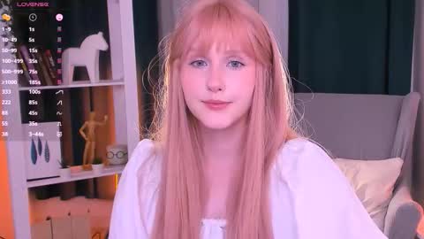 Snapshot of delilahtaylor chatting on 10/11/25, 10:30 Delilah or Laila online show from 10/11/25, 10:30