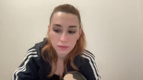 Delivery      online show from 01/29/25, 01:05