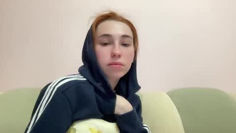 Delivery      online show from 02/15/25, 02:15