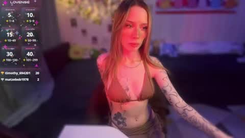 Della online show from 07/29/26, 04:16