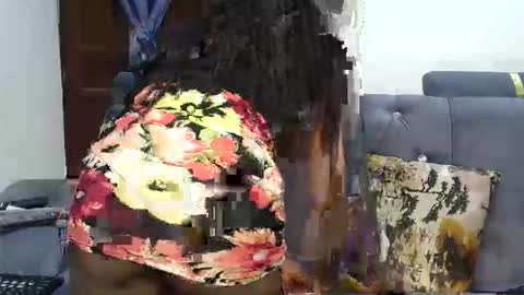 Ginger online show from 12/15/25, 07:51