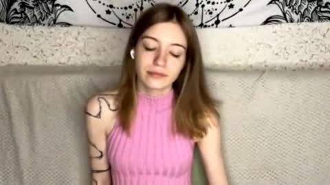 Sia online show from 01/17/26, 01:05