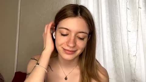 Sia online show from 02/03/26, 12:32