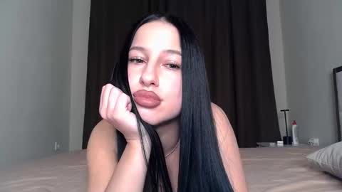 delly_love online show from 09/26/25, 08:35