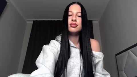 delly_love online show from 10/06/25, 07:44