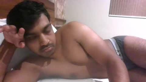 Snapshot of delta0211 chatting on 09/30/25, 03:39 delta0211 online show from 09/30/25, 03:39