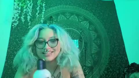 TankinBody online show from 09/17/25, 05:20