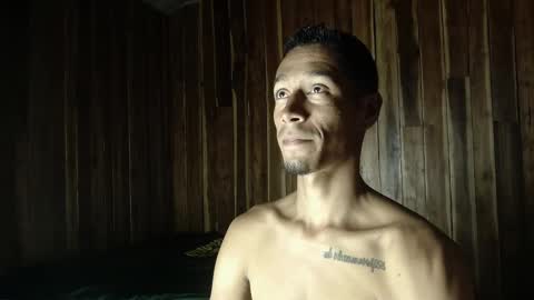 Snapshot of demarcous_nm chatting on 11/24/25, 06:29 D.C online show from 11/24/25, 06:29