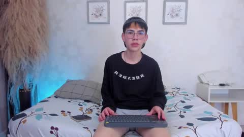 demian_hush online show from 02/07/26, 07:17