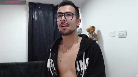 demian_val_4 online show from 02/11/26, 12:10