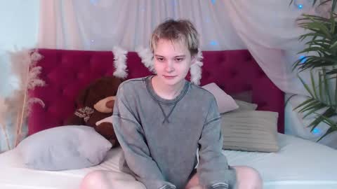 Snapshot of demianenglen chatting on 10/08/25, 09:45 demianenglen online show from 10/08/25, 09:45