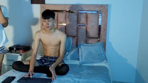 Demian and Salvatore online show from 12/01/25, 10:48