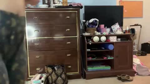 demi xc online show from 01/08/26, 09:33