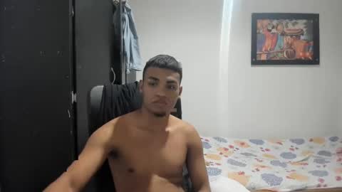 Snapshot of demol_latin chatting on 12/19/24, 08:56 MASTER DAV online show from 12/19/24, 08:56