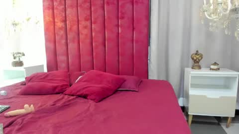   online show from 04/13/26, 03:56