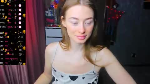 Sophie online show from 11/03/25, 06:03