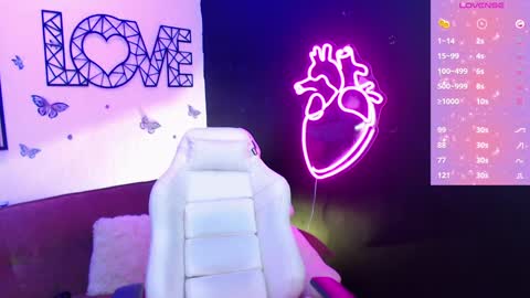 Demy  online show from 12/28/24, 12:04