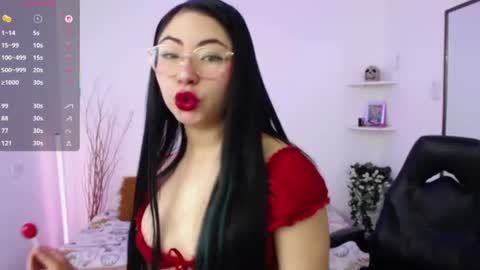 Snapshot of demyanderson_ chatting on 06/09/26, 10:54 Demy online show from 06/09/26, 10:54