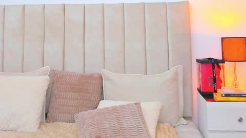 DEMY online show from 02/17/25, 08:09