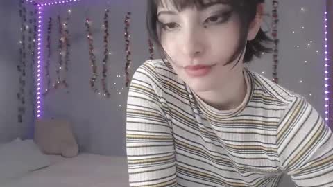 Snapshot of deni_bloom chatting on 02/21/25, 12:38 Denisse    schedule Monday to Friday 1300-1900 mexican time Saturday-maybe it could be a surprise IDEPENDENT MODEL online show from 02/21/25, 12:38
