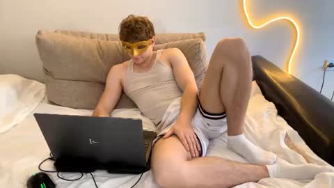 Snapshot of deniel_horny chatting on 06/13/26, 08:34 Deni online show from 06/13/26, 08:34