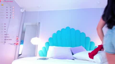 Denise online show from 01/29/25, 04:36