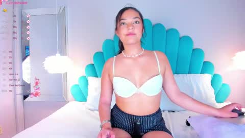 Denise online show from 02/01/25, 07:05