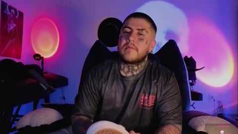 Oliver online show from 01/18/26, 03:54