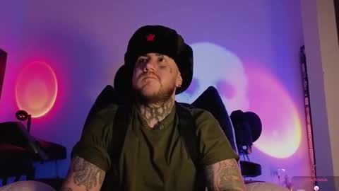 Oliver online show from 01/19/26, 01:09